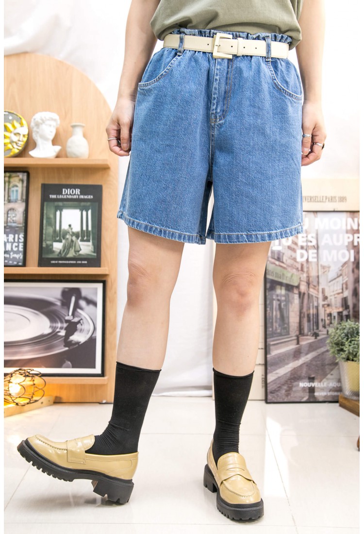 2315-1109-設計感-餃子褶 橡根腰扣鈕 ‧ 牛仔短褲 (韓國) 